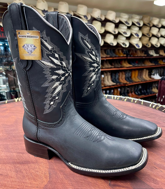 White Diamonds Rodeo Black Boot